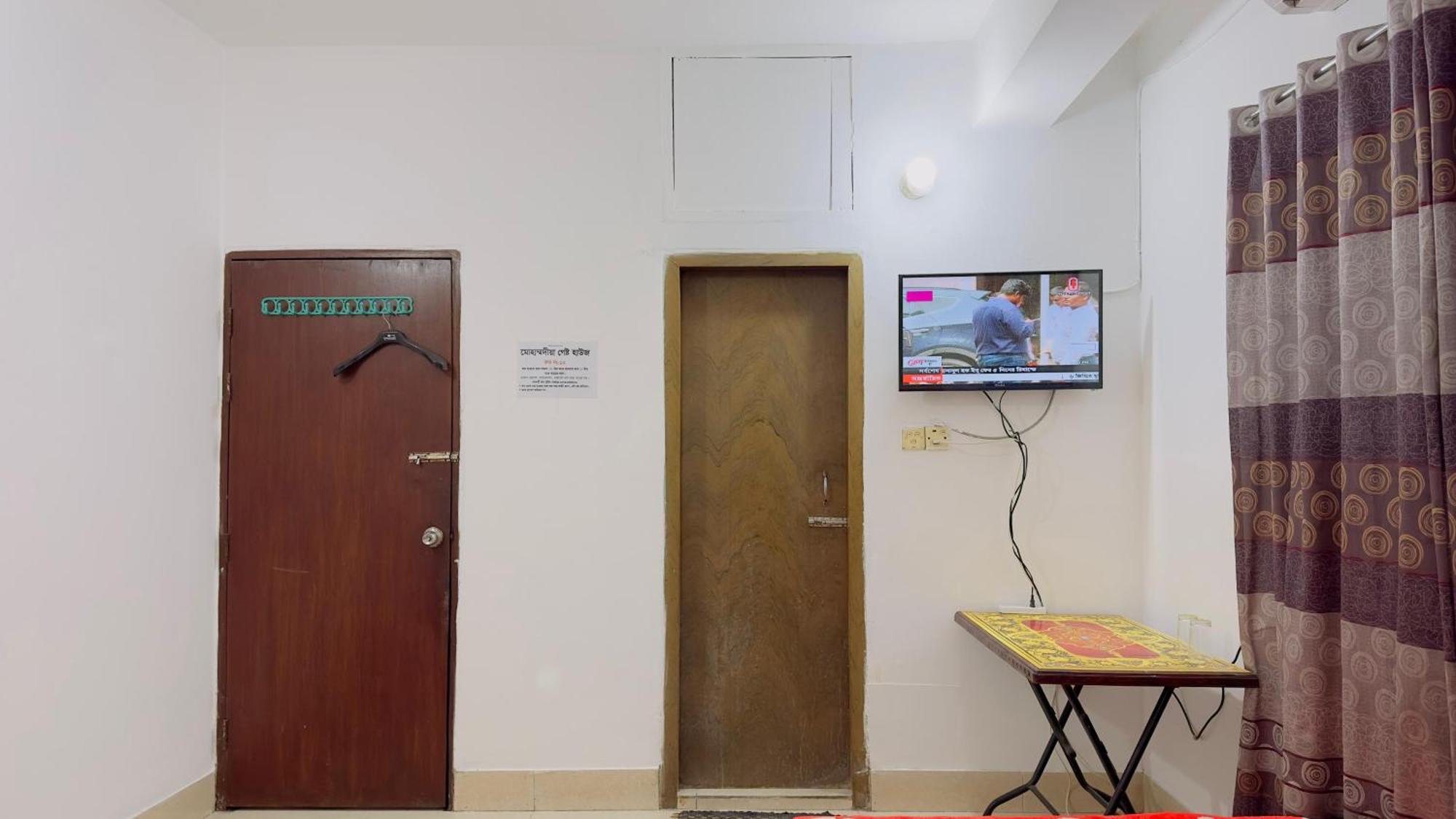 Mohammadia Restaurant & Guest House Near United Hospital ダッカ エクステリア 写真