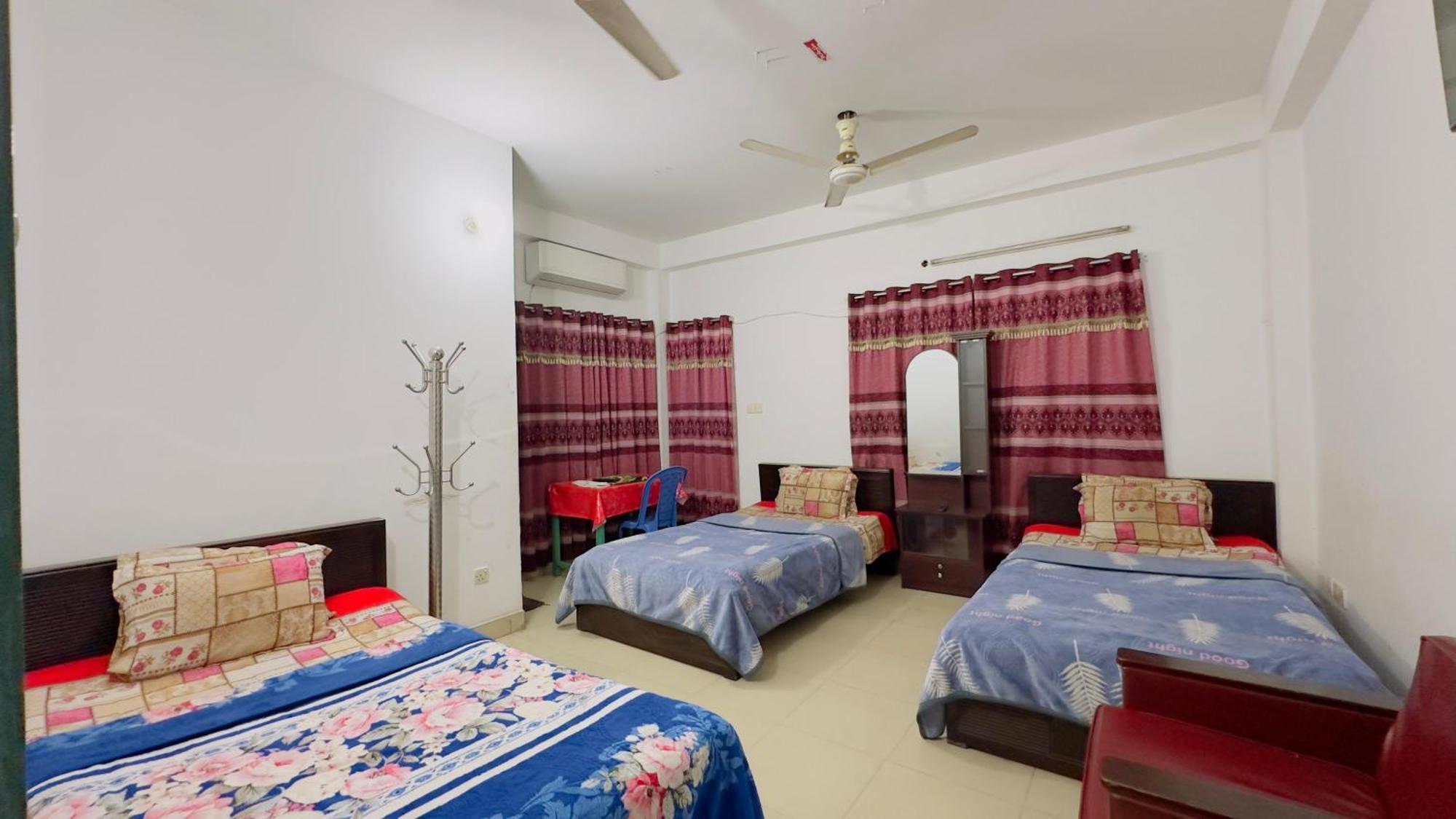 Mohammadia Restaurant & Guest House Near United Hospital ダッカ エクステリア 写真